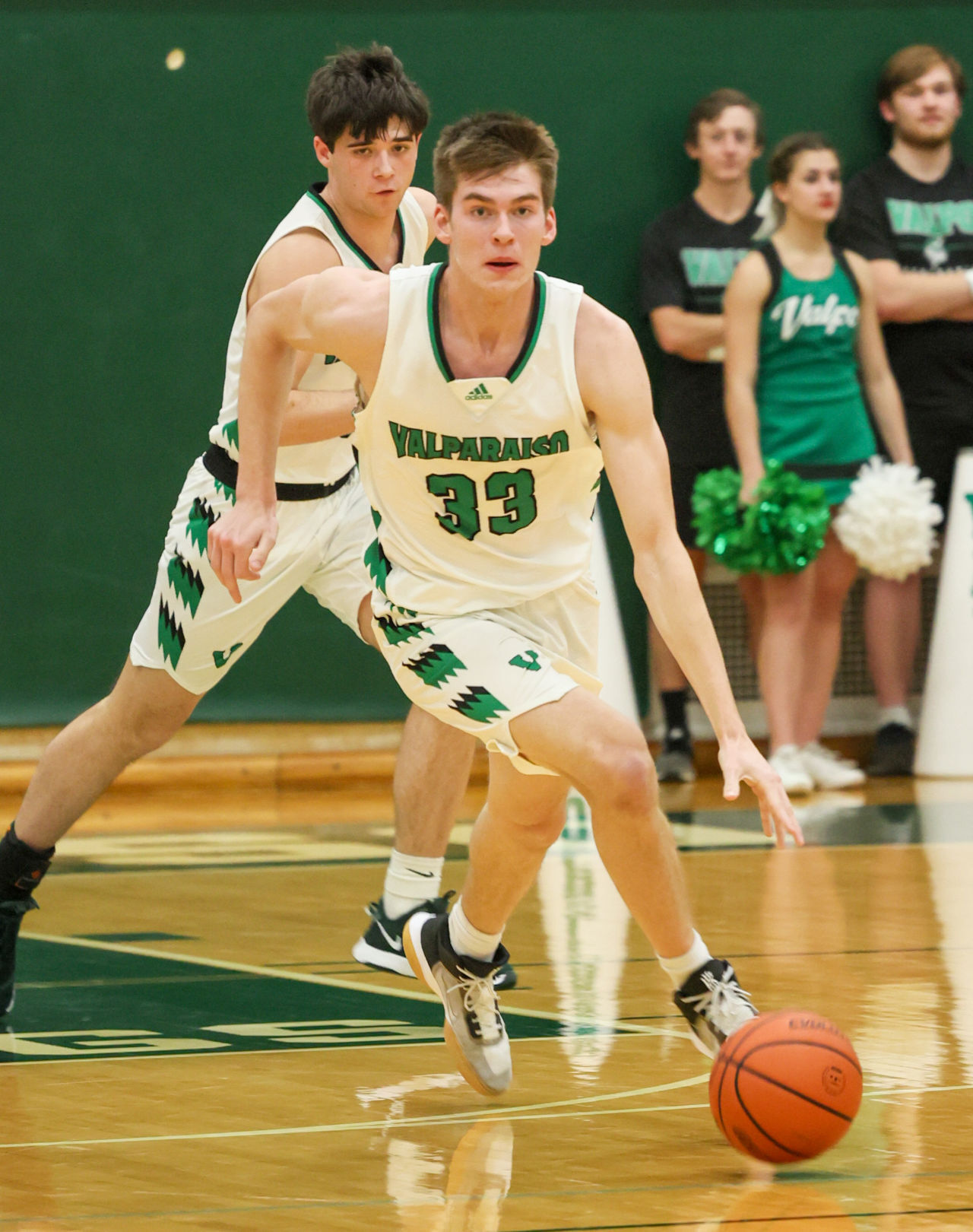 Michigan City visits Valparaiso in DAC play